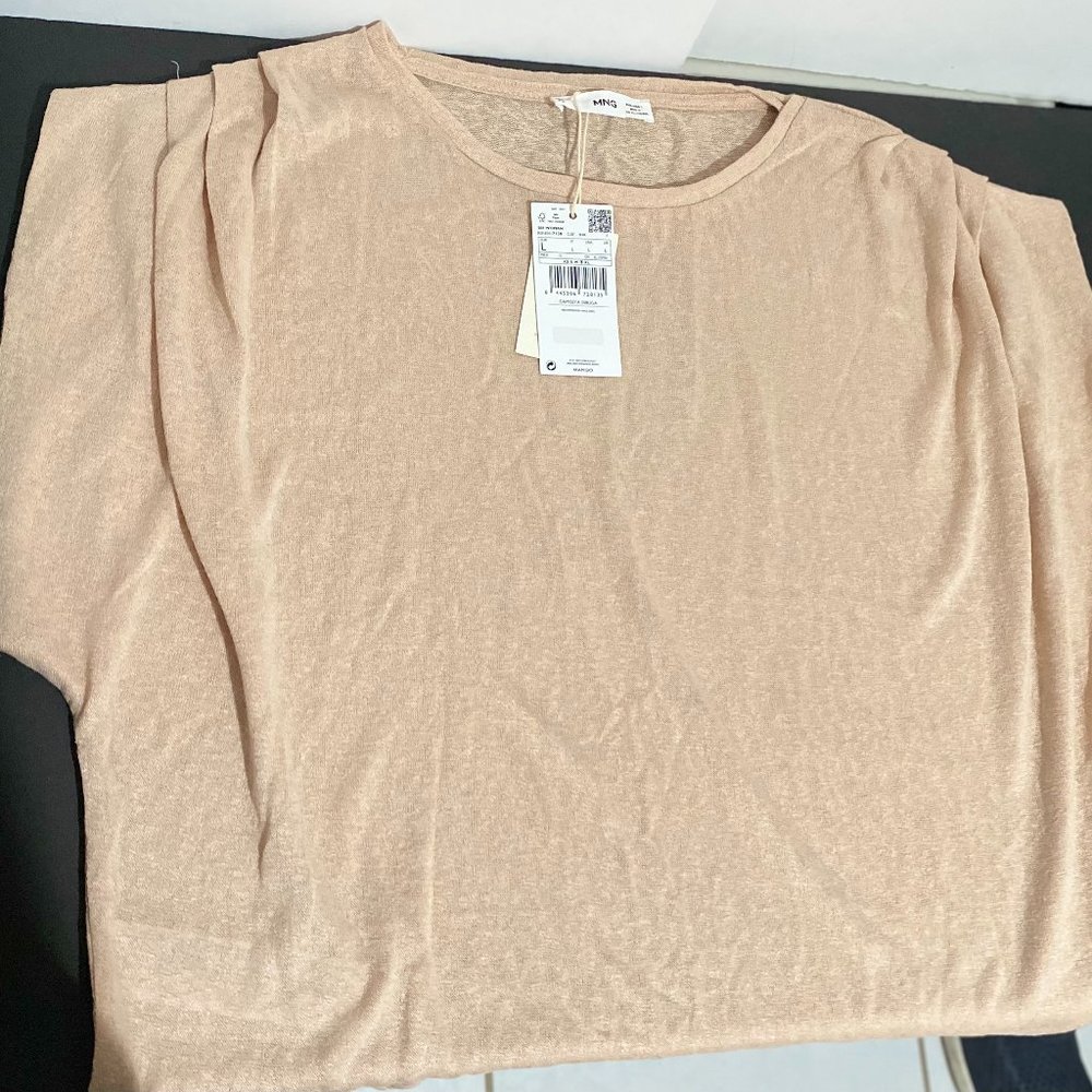 *** MANGO *** MANGO blouse with pleats on the shoulders, short sleeves. Size: L - Picture 5 of 11